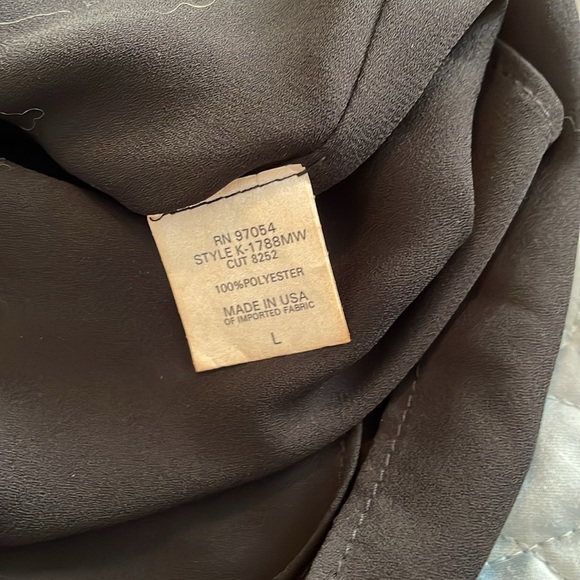 Krista black top with flutter sleeves and WT size large - Picture 6 of 9